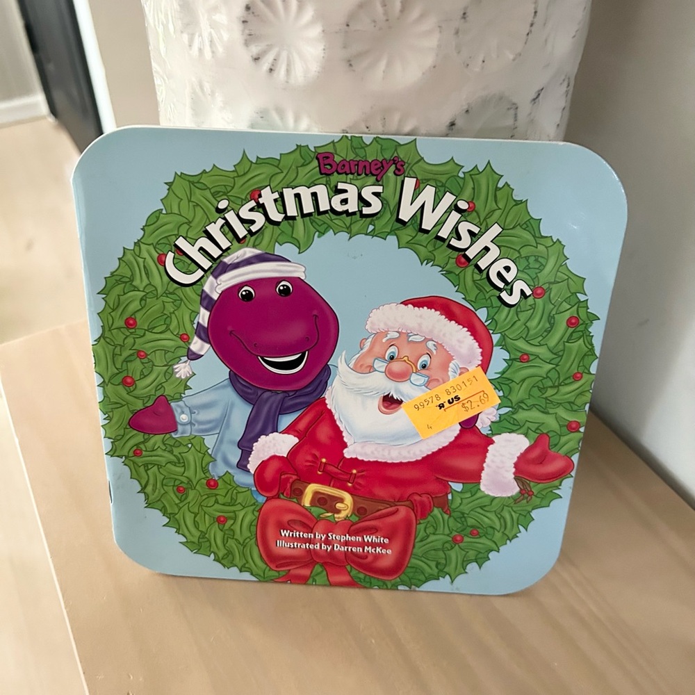 Vintage 1997 Barneys Christmas Wishes Paperback Book